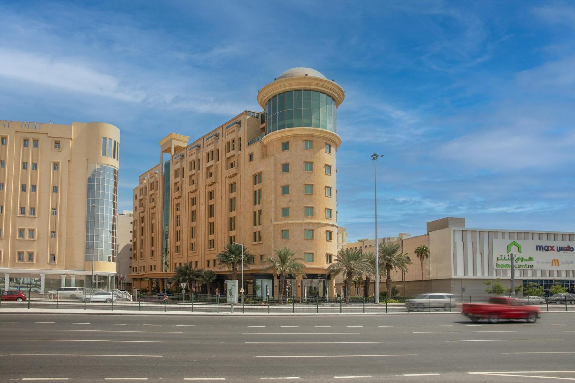 Millennium Hotel Доха Экстерьер фото